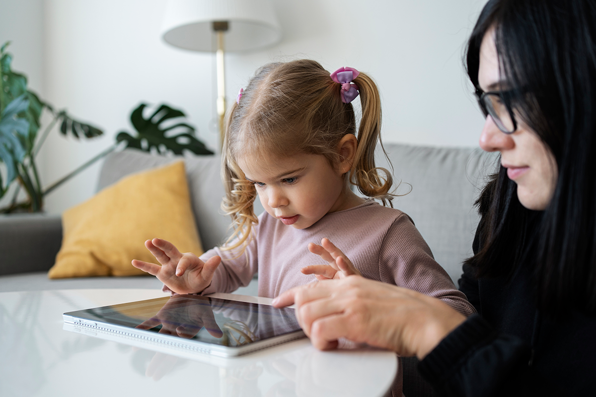 FUTURE-FOR-FIDS-tablet